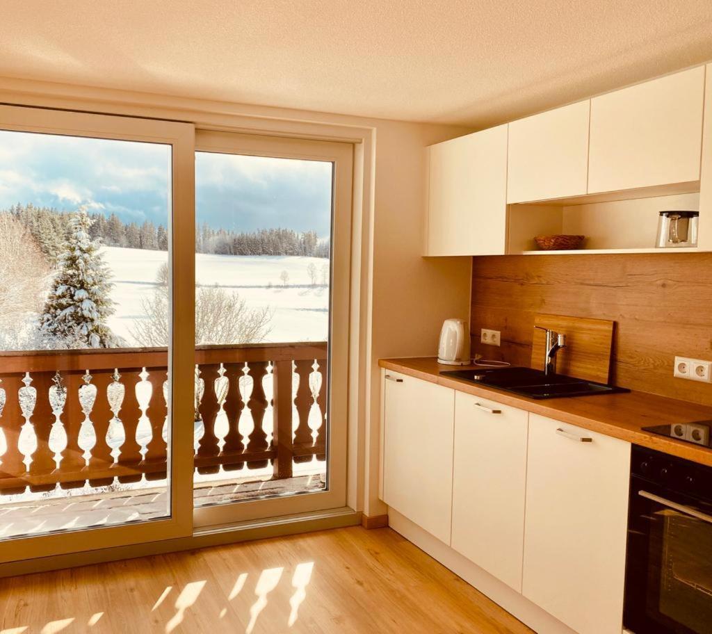 Gaestehaus Steiert Fewo Kuhbergblick Lenzkirch Exterior photo
